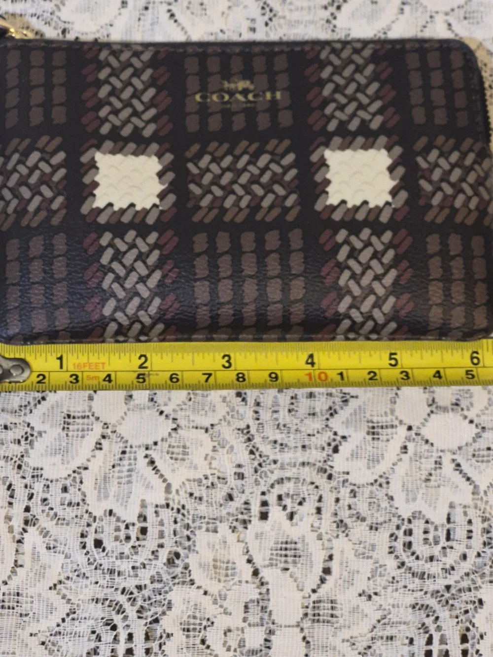 Coach Corner Zip Wristlet Brushed Plaid Brown CN012 NWOT 6x4